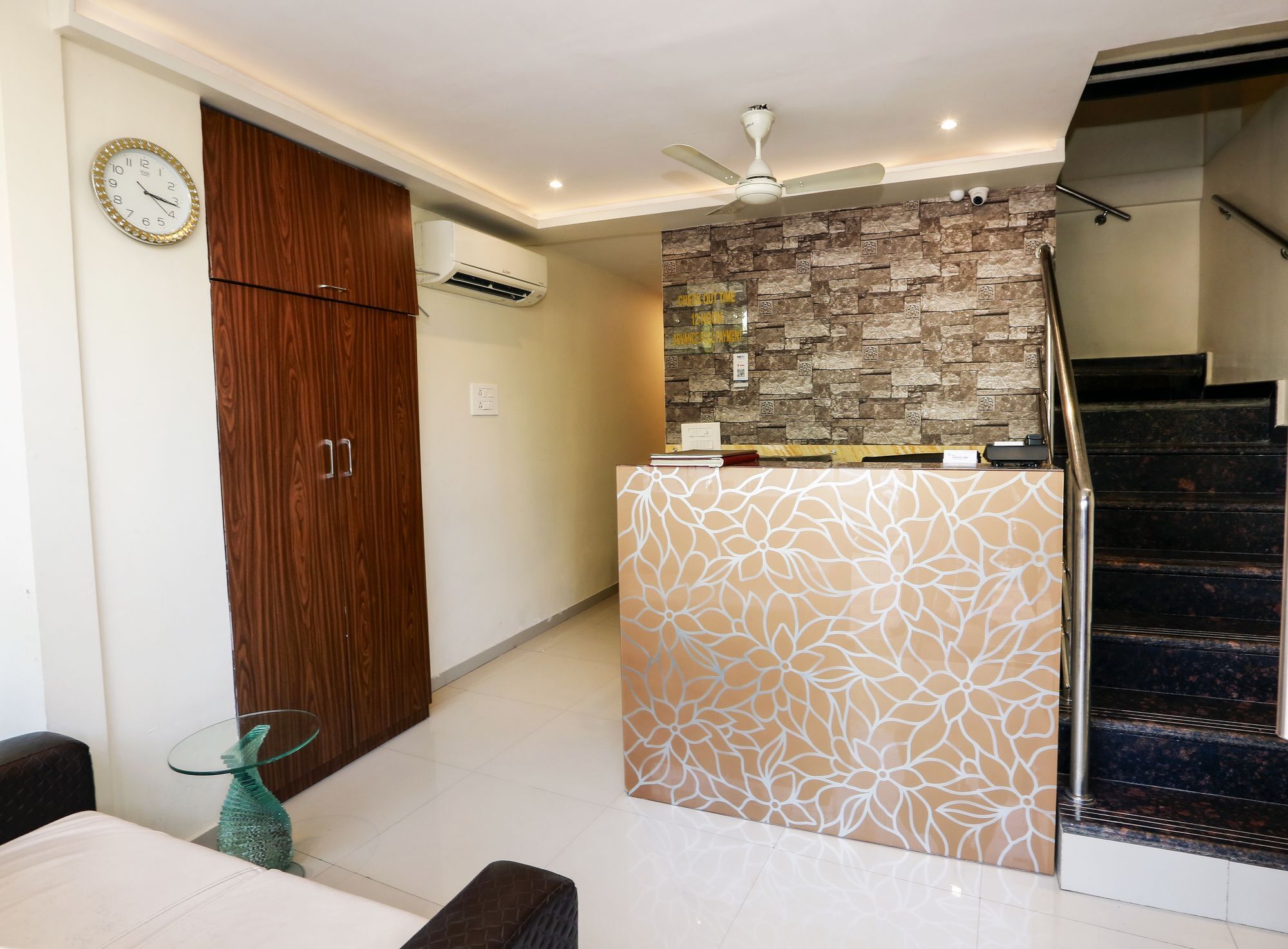 Hotel Grace Inn Mumbai Kültér fotó